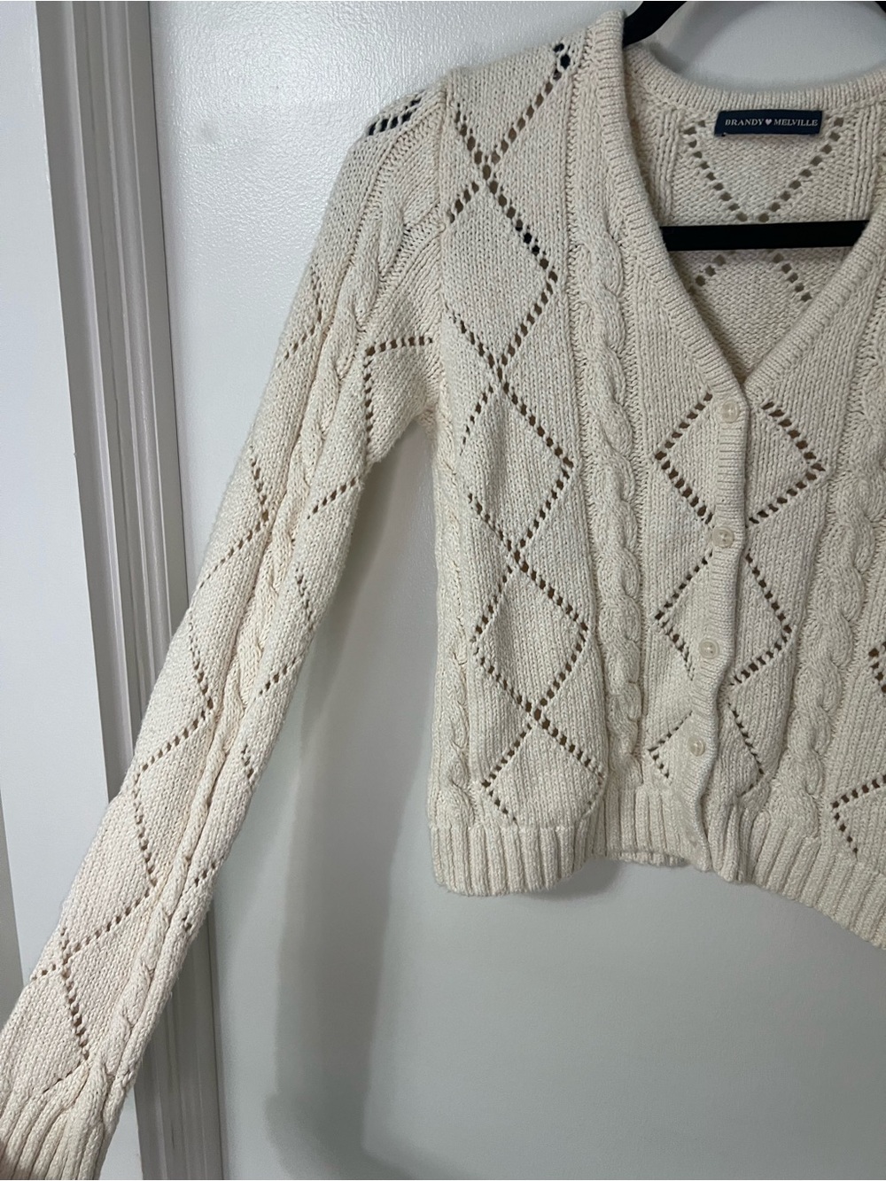 Brandy Melville Cream Cable Knit V-Neck Sweater Cardigan Minimalist Cottage - Picture 5 of 9